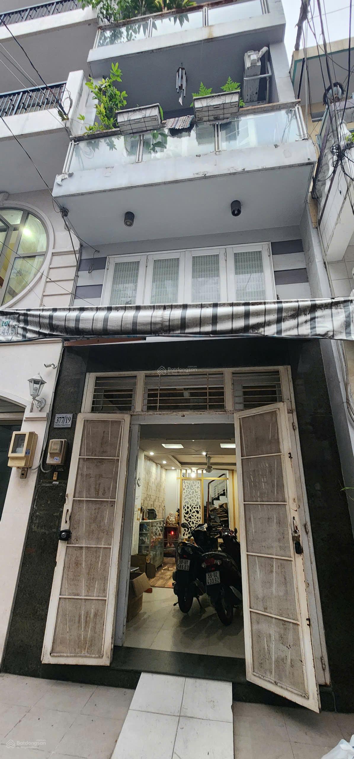 Nhà Mặt Tiền 40m² Q.10 - Kinh Doanh/Văn Phòng Đắc Địa