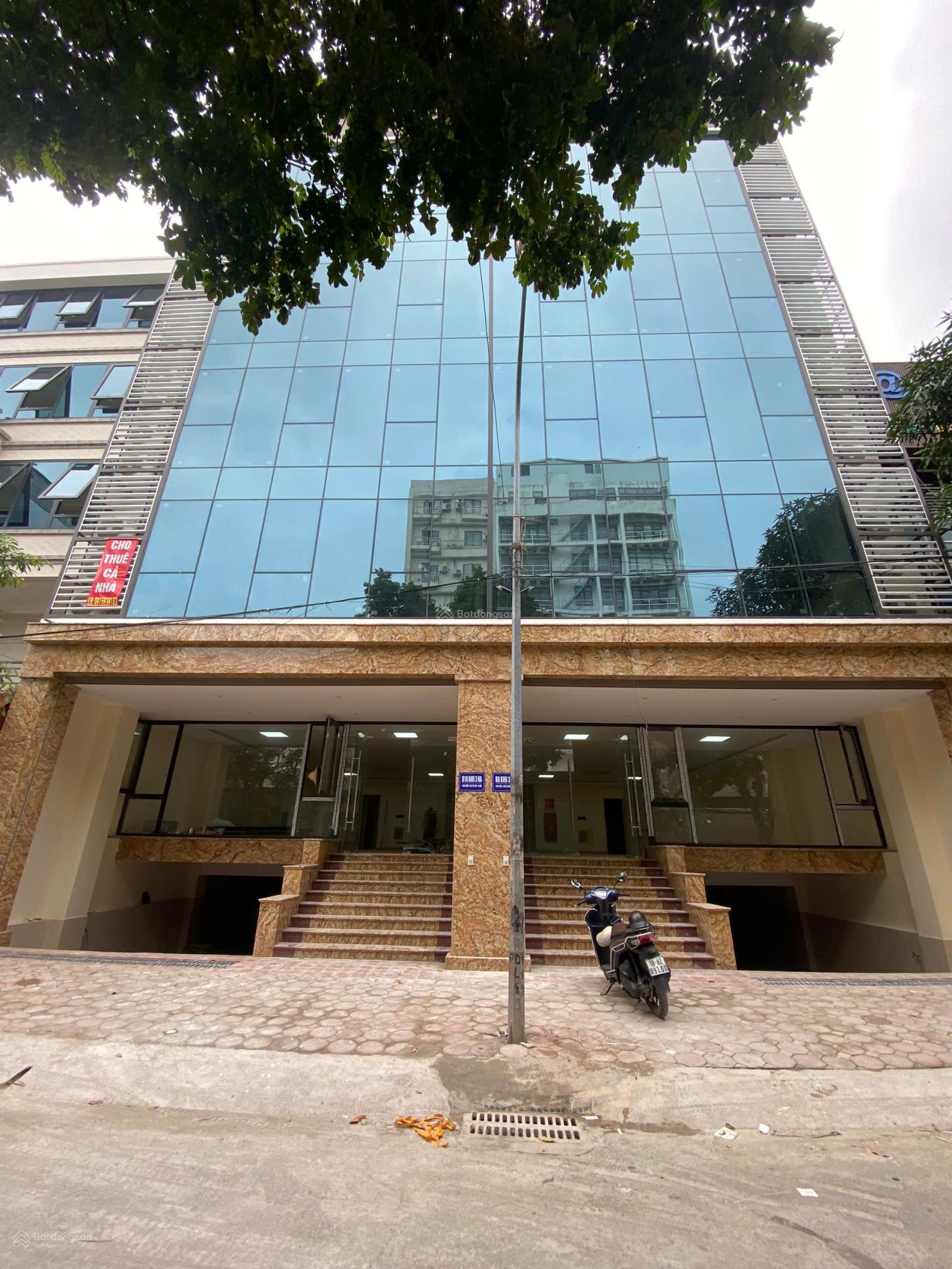 Cho thuê tòa nhà Cầu Diễn 150m² - Mặt tiền 8m kinh doanh đắc địa!