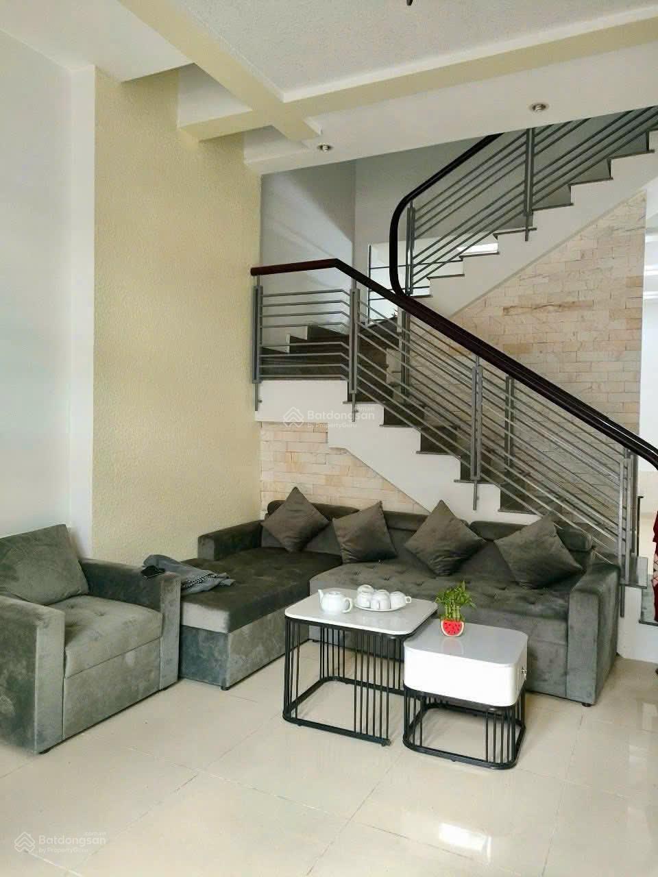 Cho thuê nhà nguyên căn Đà Lạt - 5PN - Hẻm ô tô - 16 triệu/tháng