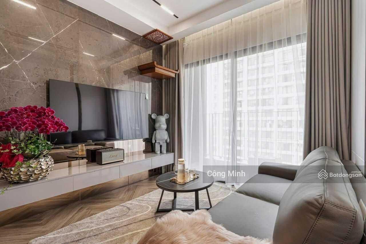 Cho thuê căn hộ Vinhomes Nguyễn Chí Thanh 145m² 3PN full nội thất - Giá 25 triệu