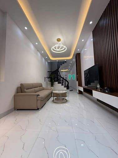 Bán nhà Đống Đa 41m² giá 12 tỷ - Vị trí đẹp, kinh doanh tốt!