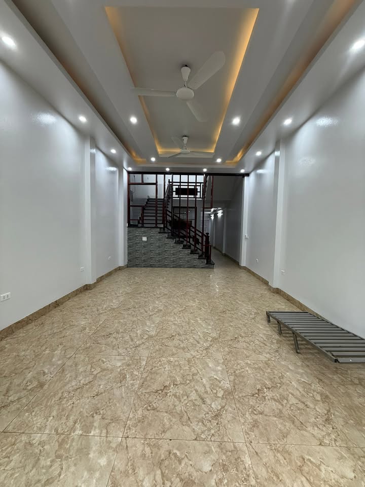 Thuê nhà Võ Cường Bắc Ninh 4 tầng 30 triệu - Ô tô vào tận nhà!