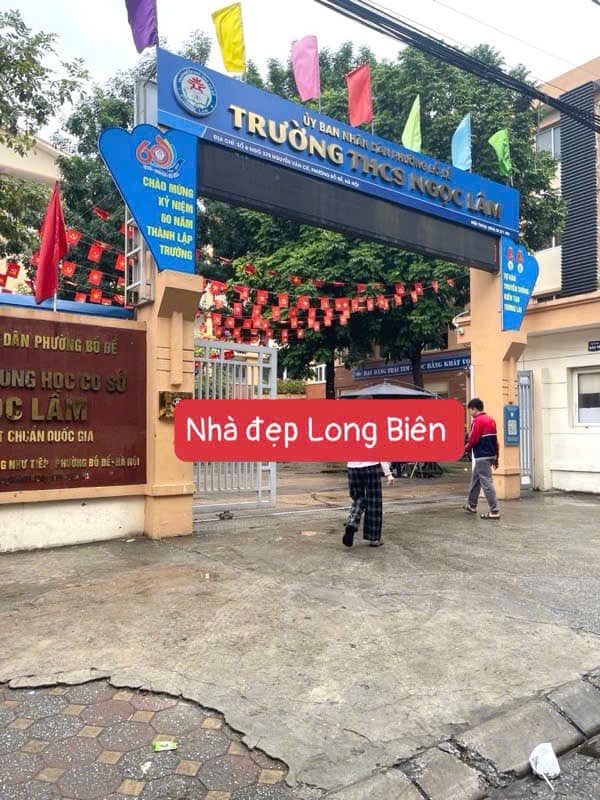 Nhà riêng Bồ Đề, Long Biên 36m² giá 8.x tỷ - Ô tô vào tận nhà!
