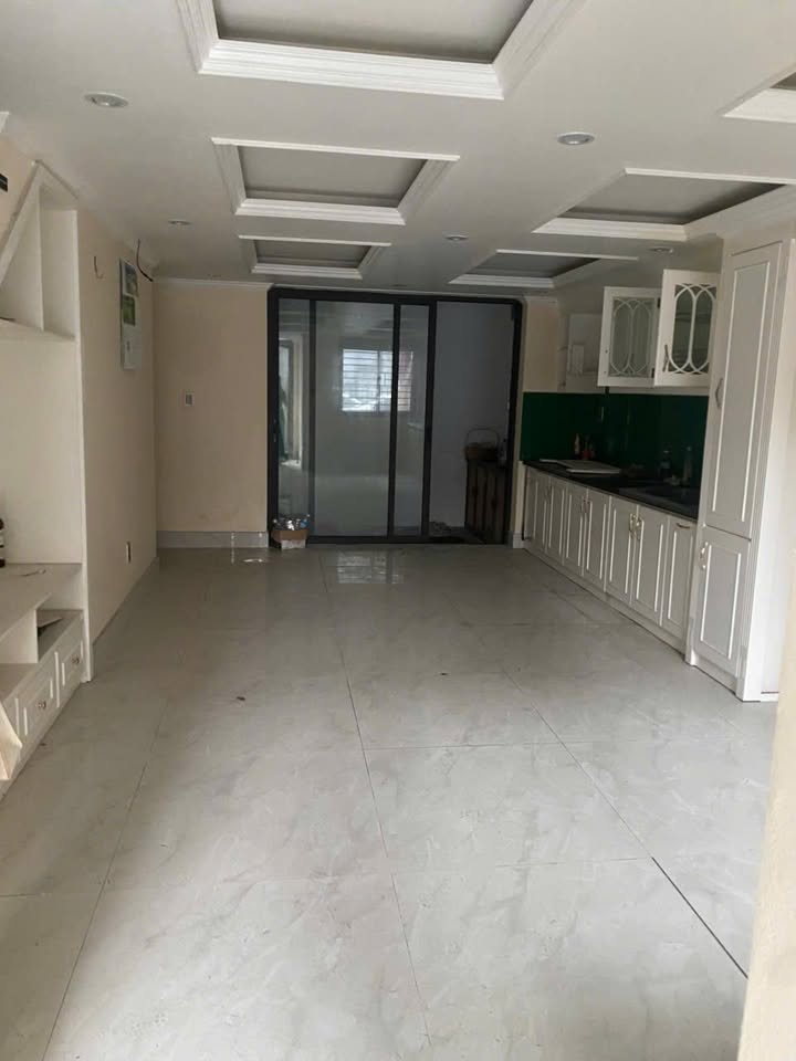 Nhà 3 Tầng King Town Dragon - 4 Ngủ Cho Thuê Giá 10 Triệu/Tháng