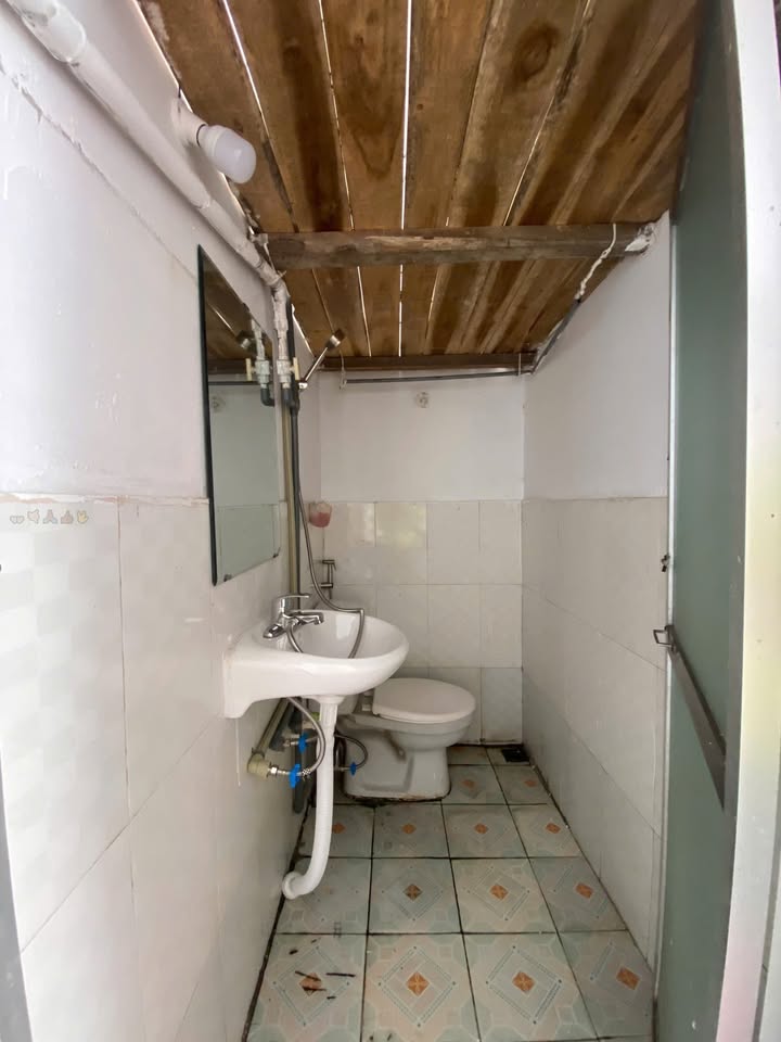 Phòng trọ khép kín Xuân Đỉnh 2.4 triệu - Sẵn sàng ở ngay!