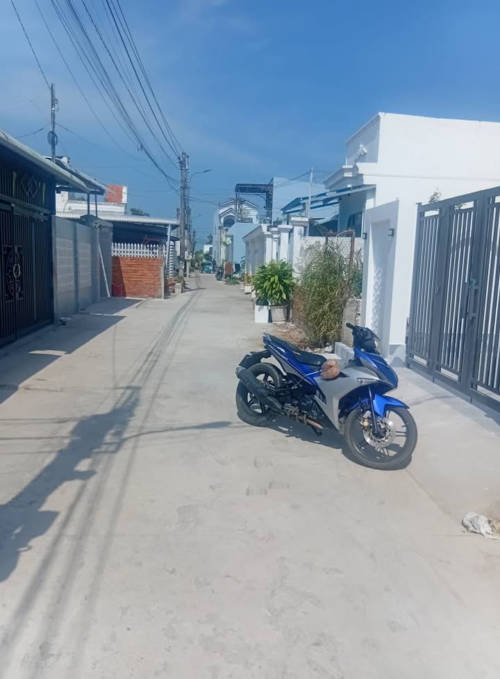 Nhà riêng Sóc Trăng 125m² - Ô tô vào tận nhà, sổ hồng sẵn