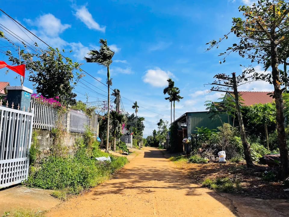 Đất nền Nhân Cơ Đắk R'Lấp 100m² - Sổ đỏ chính chủ!