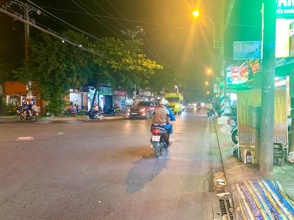 Nhà Mặt Tiền Kinh Doanh Linh Trung, Thủ Đức - 225m² Ngang 8.7m