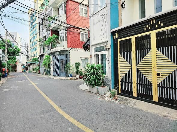 Nhà Mặt Tiền Hiệp Phú 54m² - 2 Tầng Kinh Doanh - Chỉ 5 Tỷ