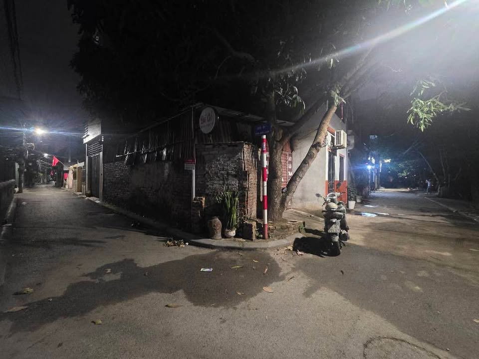 Đất Vườn Hoa Lâm 40m² Lô Góc - Sổ Đỏ Chính Chủ, Tiềm Năng Xây 7 Tầng