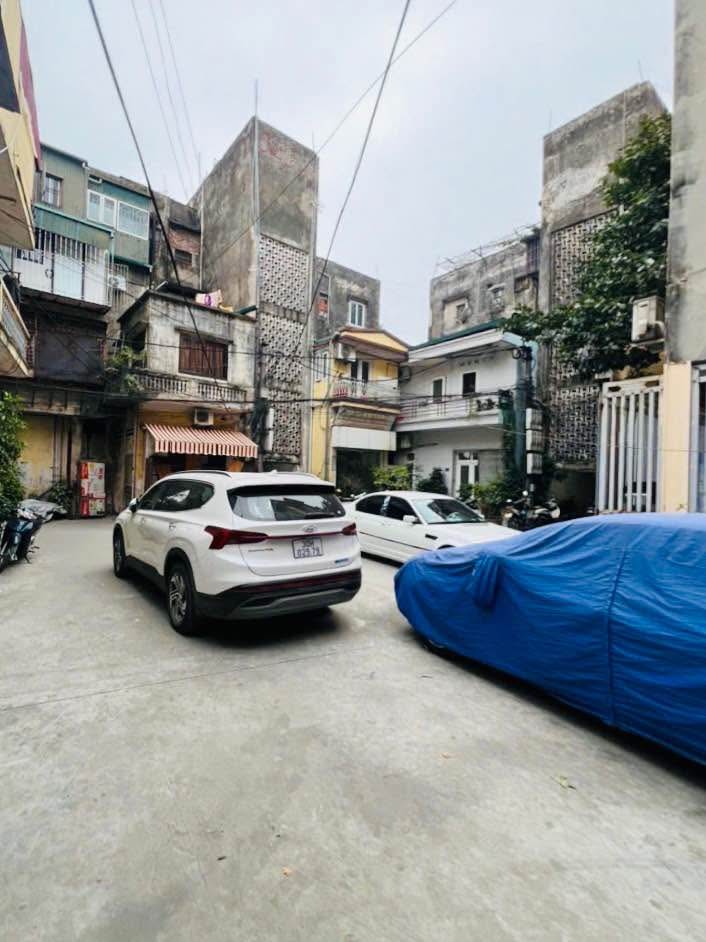 Căn hộ Nguyễn Văn Cừ Long Biên 68m² 2.98 tỷ - View đẹp