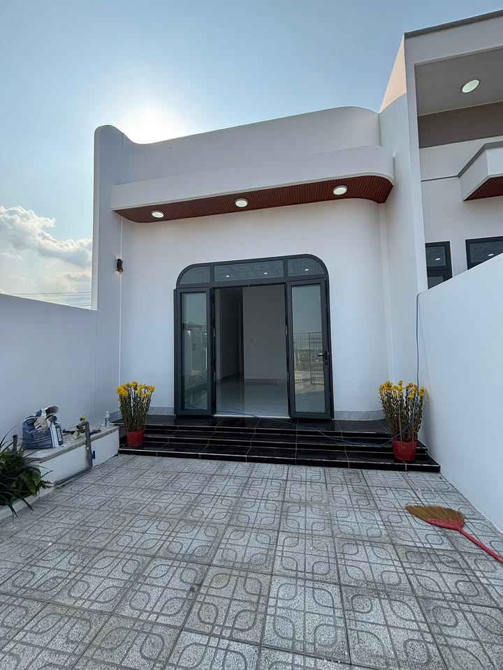 Đất nền Dương Minh Châu 155m² giá 699 triệu - Sổ hồng sẵn!