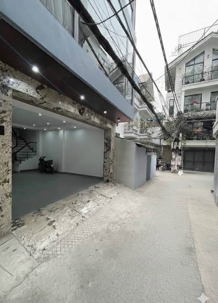 Nhà 7 Tầng Đội Cấn 55m² - Ô Tô Vào Nhà, View Thoáng, Pháp Lý Sạch