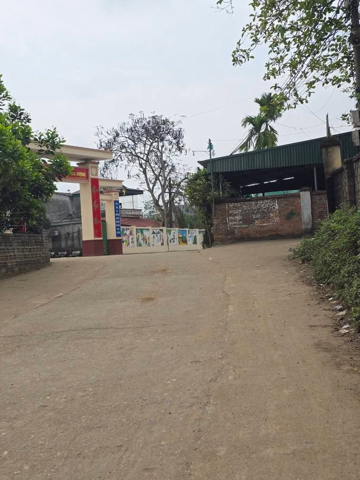 Đất nền Lưỡng Vượng Tuyên Quang 600m² giá dưới 2 tỷ - Sổ đỏ sẵn!