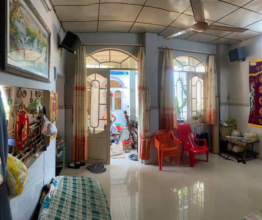 Nhà 144m² Trần Hưng Đạo, Phan Thiết - Giá 2.7 Tỷ, Chính Chủ