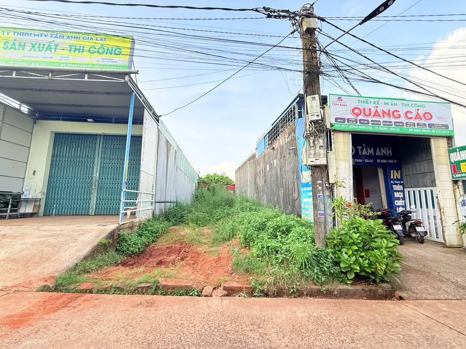 Đất nền Pleiku 150m² - Sổ đỏ chính chủ, ô tô vào tận nơi