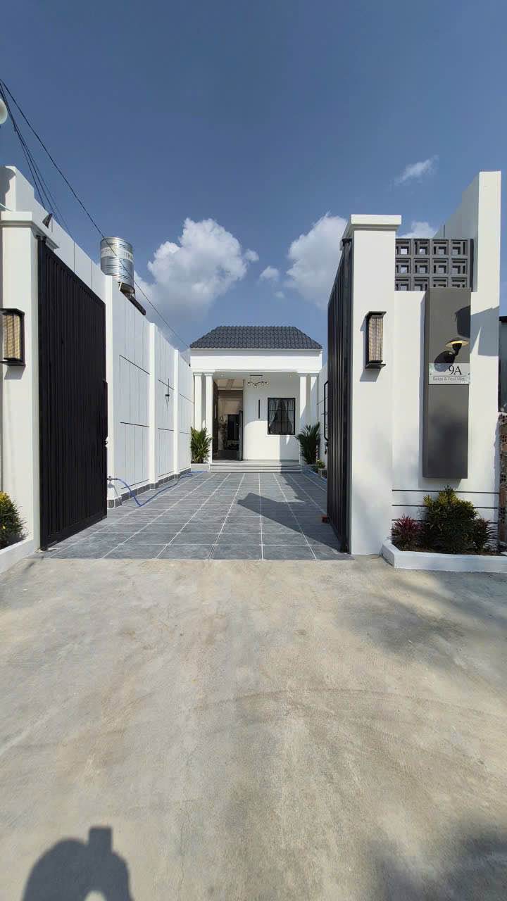 Nhà Phố 5x51m Hướng Tây, Hòa Thành, Tây Ninh - Giá 2.3 Tỷ