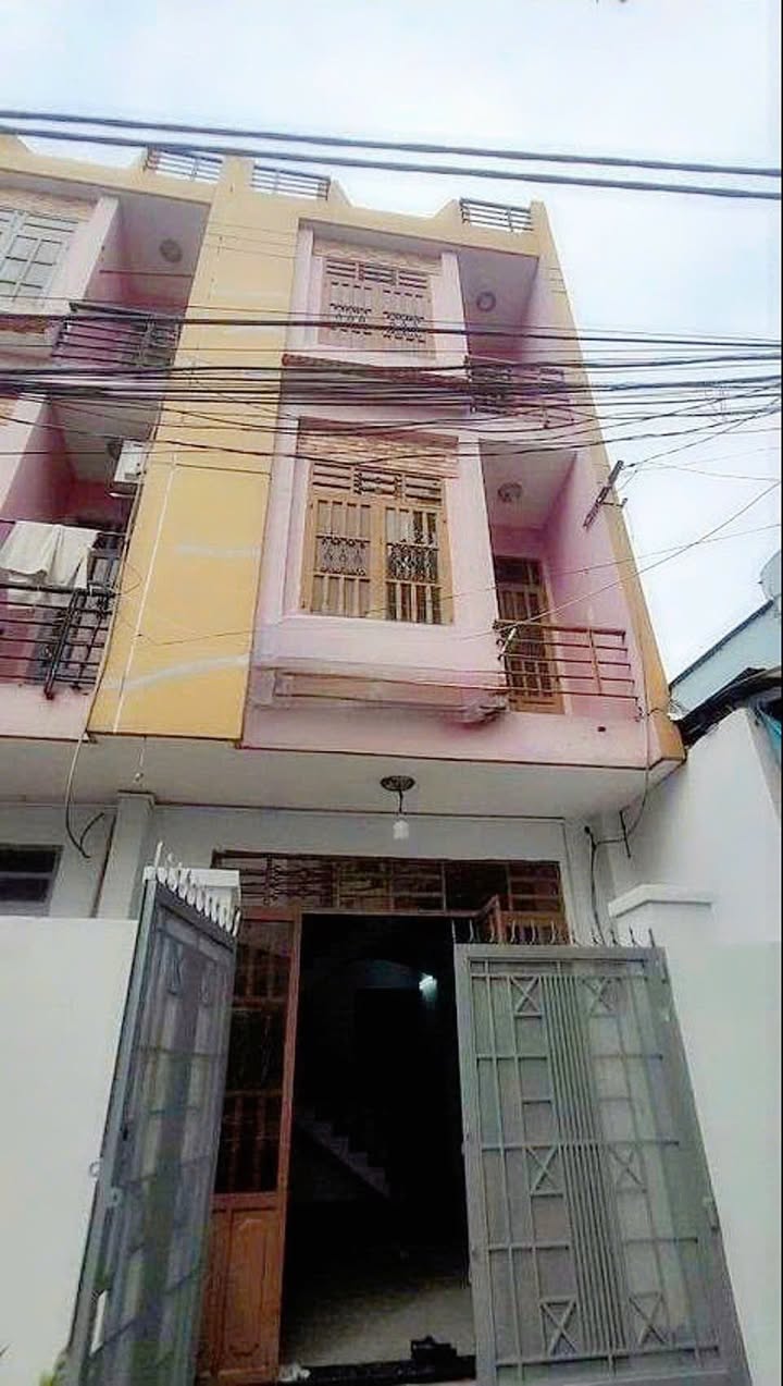 Nhà Hẻm Xe Hơi Phan Huy Ích, Tân Bình - 4PN, 8 Triệu/Tháng