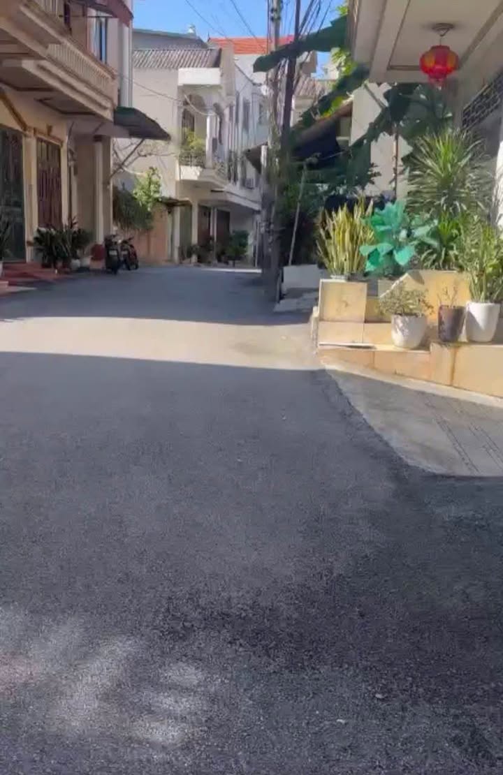 Nhà 3 Tầng Việt Trì 71.7m² - Ô tô vào tận nhà, giá 5 tỷ