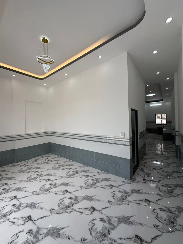 Nhà Trệt 100m² Cần Thơ - Sổ Hồng Riêng, Giá Tốt 1.63 Tỷ