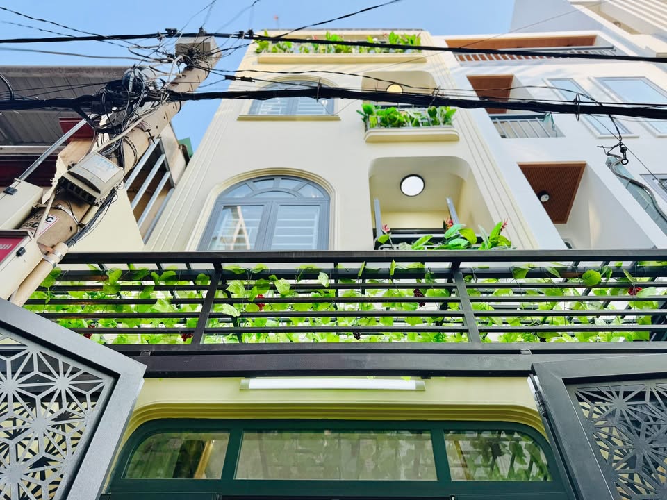 Nhà phố Phạm Văn Chiêu Gò Vấp 42m² 5.88 tỷ - Full nội thất cao cấp!