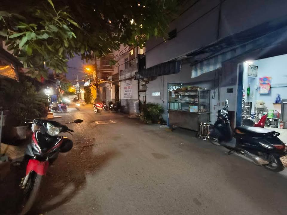 Nhà Cấp 4 Hẻm Xe Hơi Ung Văn Khiêm Bình Thạnh - 64m², Giá 13 Tỷ