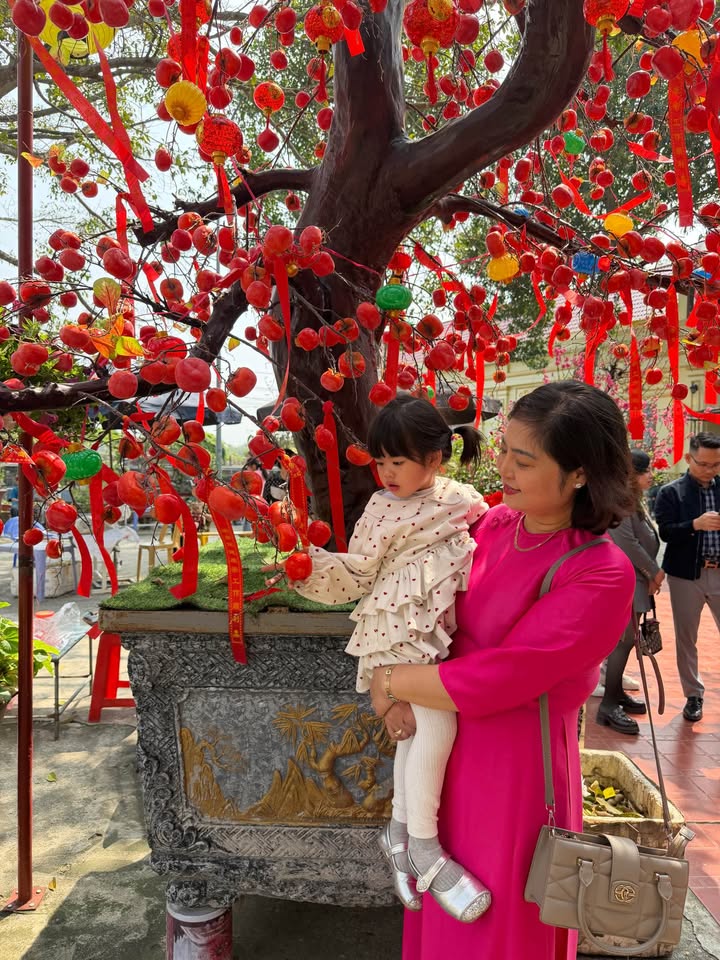 Cho thuê nhà 5 tầng thang máy mặt tiền Mac Thị Bưởi, Nam Định - 76m²