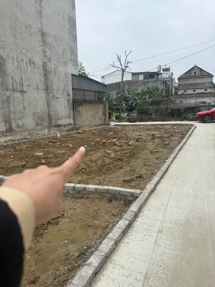 Đất nền Nguyễn Chí Thanh, Hưng Đông 83m² 3 tỷ - Sổ đỏ chính chủ!