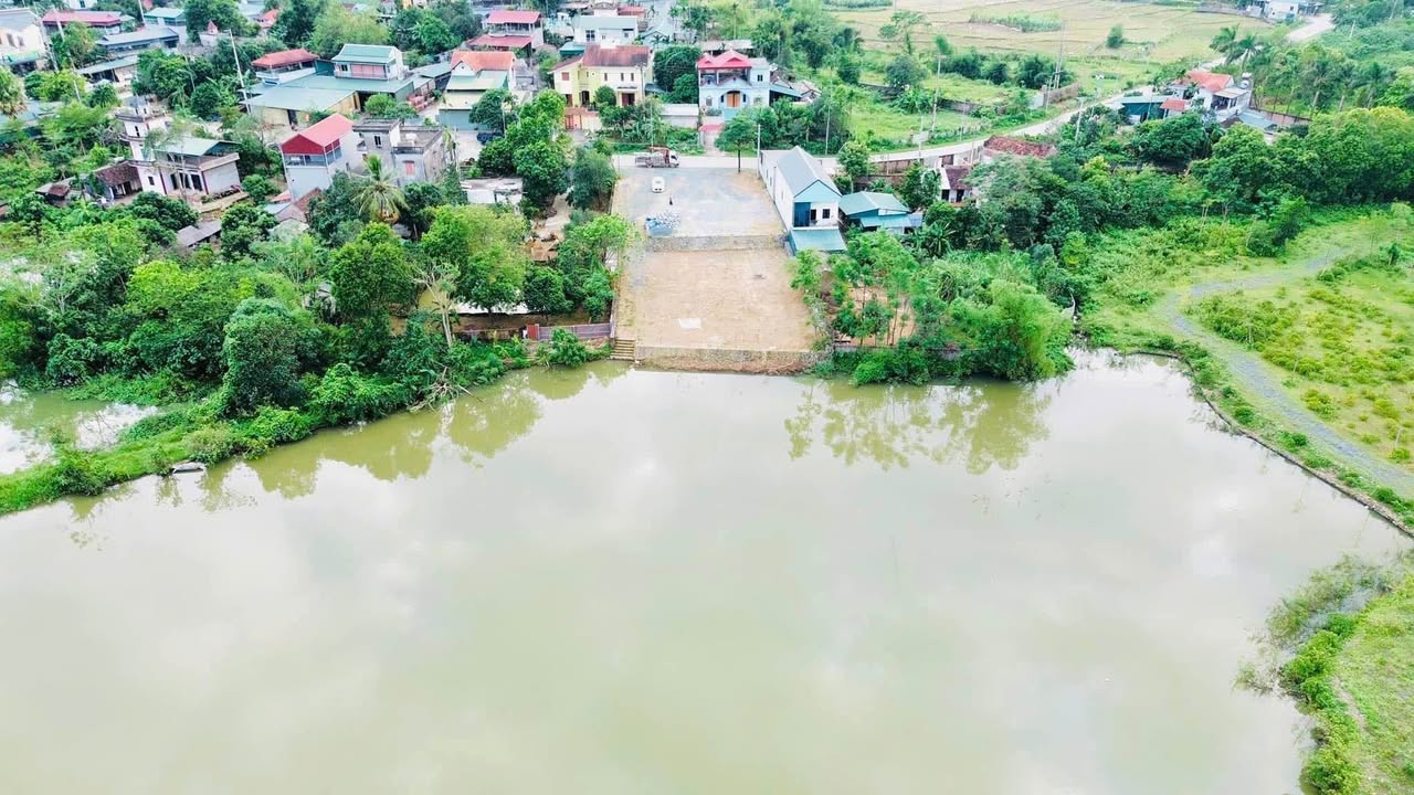 Đất nghỉ dưỡng Hòa Lạc 1300m² bám hồ - Vị trí vượng khí sinh tài