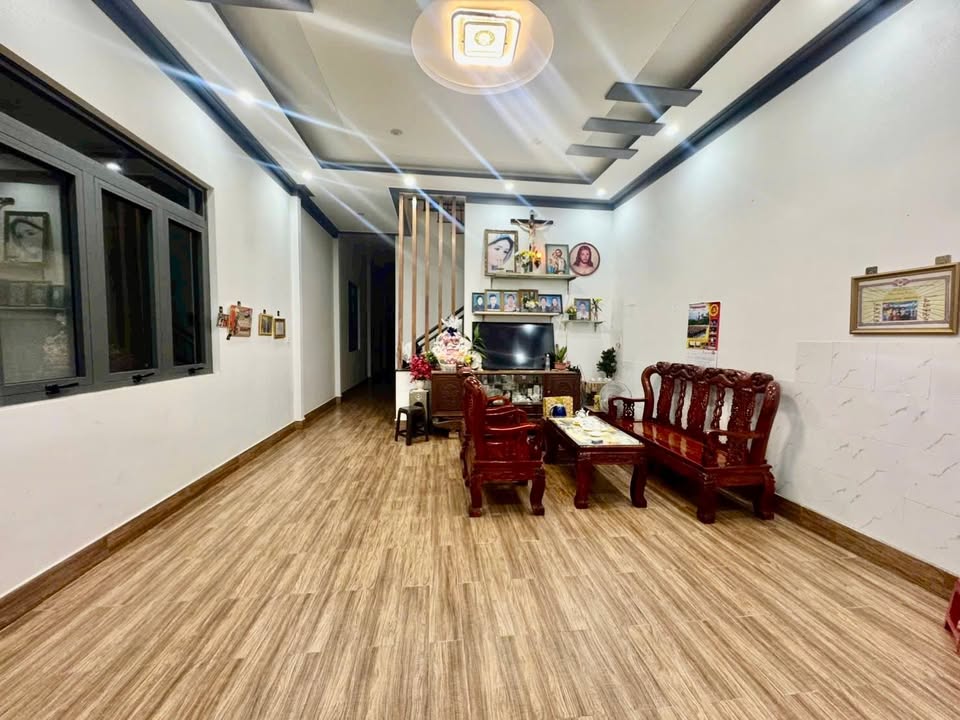 Nhà mặt tiền Nguyễn Bá Ngọc Bảo Lộc 310m² 3.5 tỷ - Vị trí đắc địa