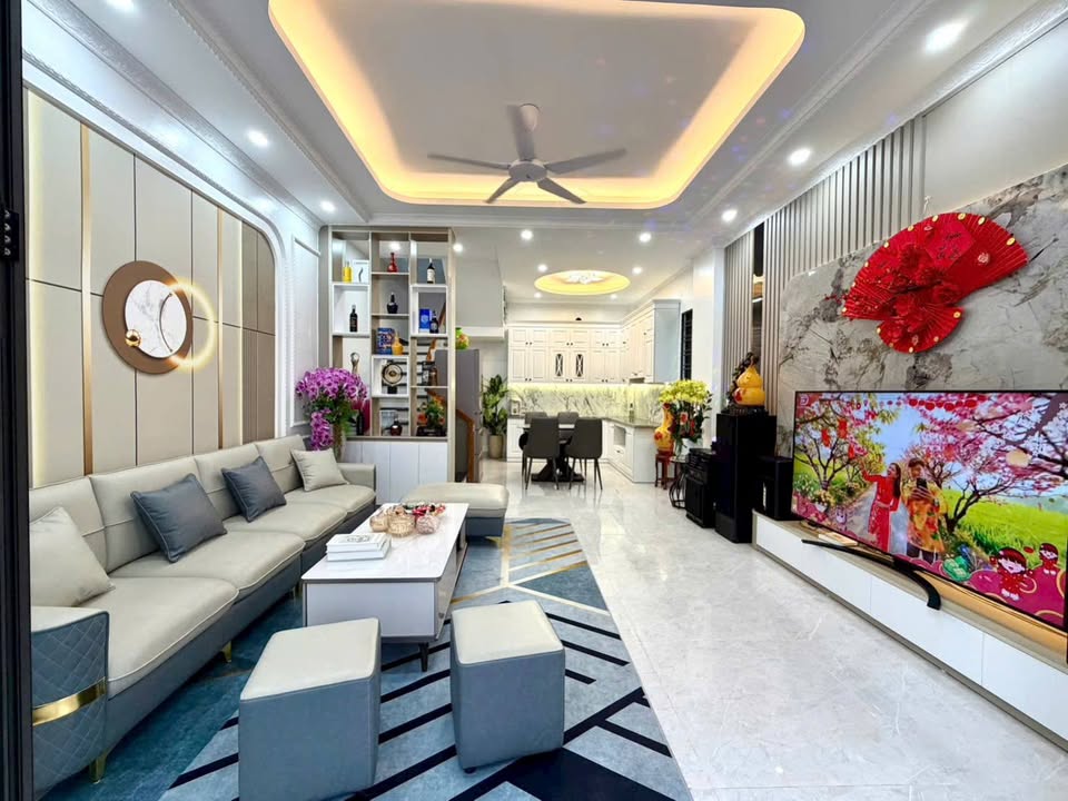 Nhà 4 tầng lô góc 42m² tại Ngõ 229 Miếu Hai Xã, Hải Phòng - Giá 3.95 tỷ