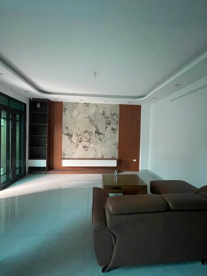 Nhà riêng Nhị Khê 43.7m² - Ô tô vào tận nhà, chính chủ bán!