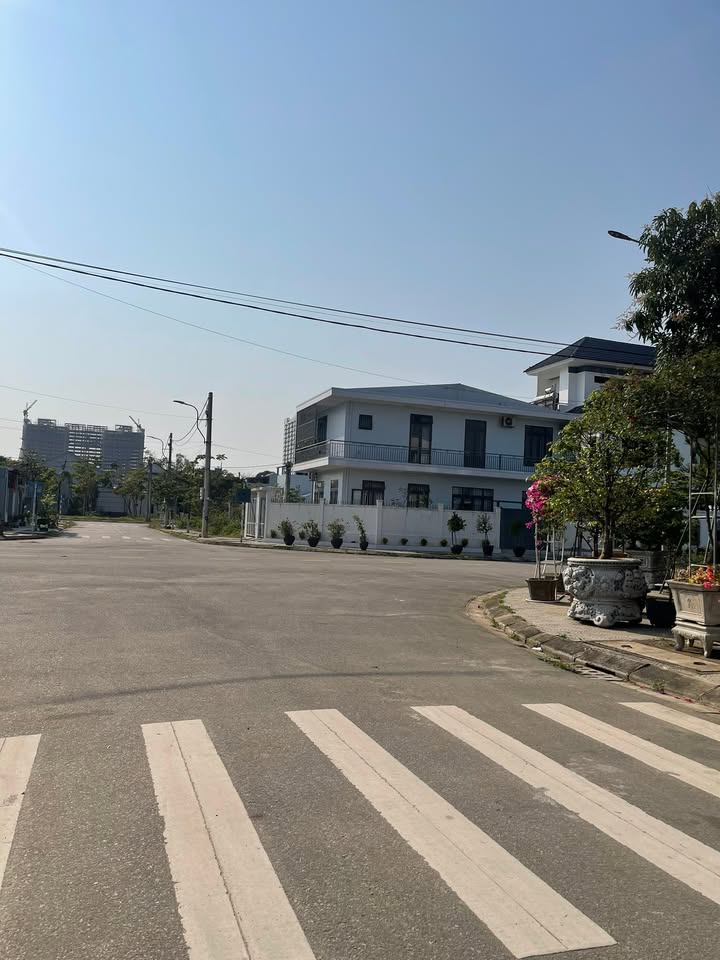 Đất Nền Sổ Đỏ 90m² Mặt Tiền Hoàng Quốc Việt, Huế - Giá Tốt