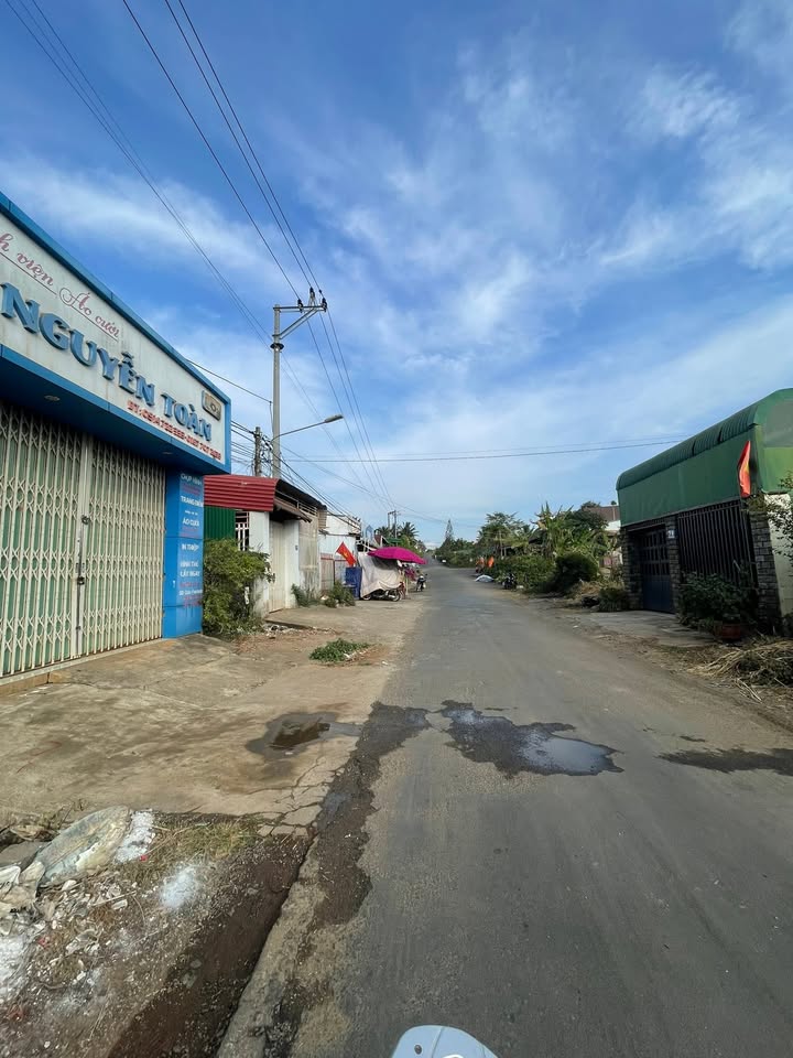 Đất nền Buôn Ma Thuột 125m² - Sổ đỏ thổ cư 100%!