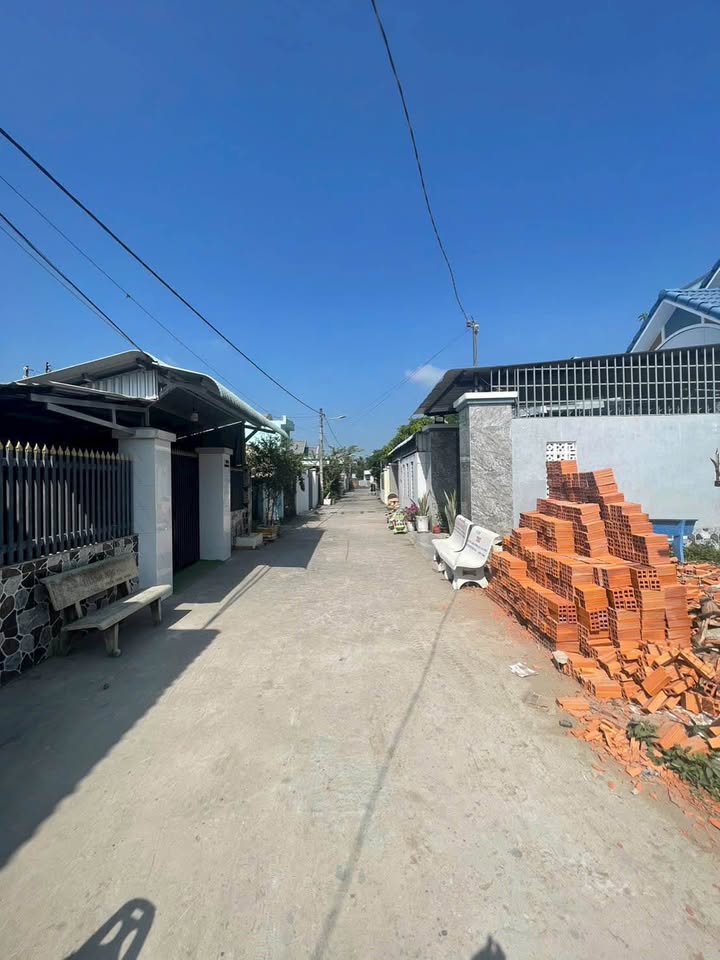 Nhà Hẻm Ô Tô Huỳnh Phan Hộ, Sóc Trăng - 1.49 Tỷ, Sổ Hồng Sẵn Sàng