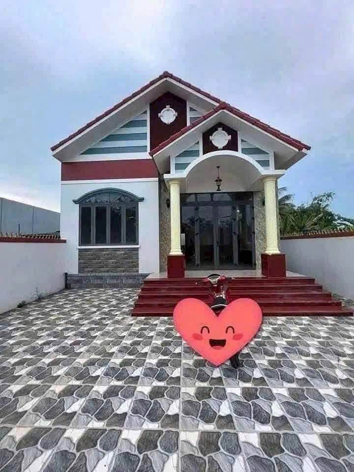 Nhà Mái Thái Vĩnh Công, Long An - 230m² Chính Chủ, Giá 2.7 Tỷ