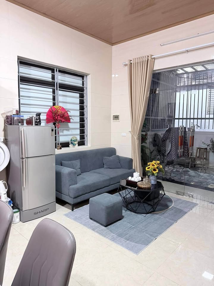 Cho thuê nhà Phường Hưng Dũng, TP Vinh 100m² - Sẵn sàng ở ngay