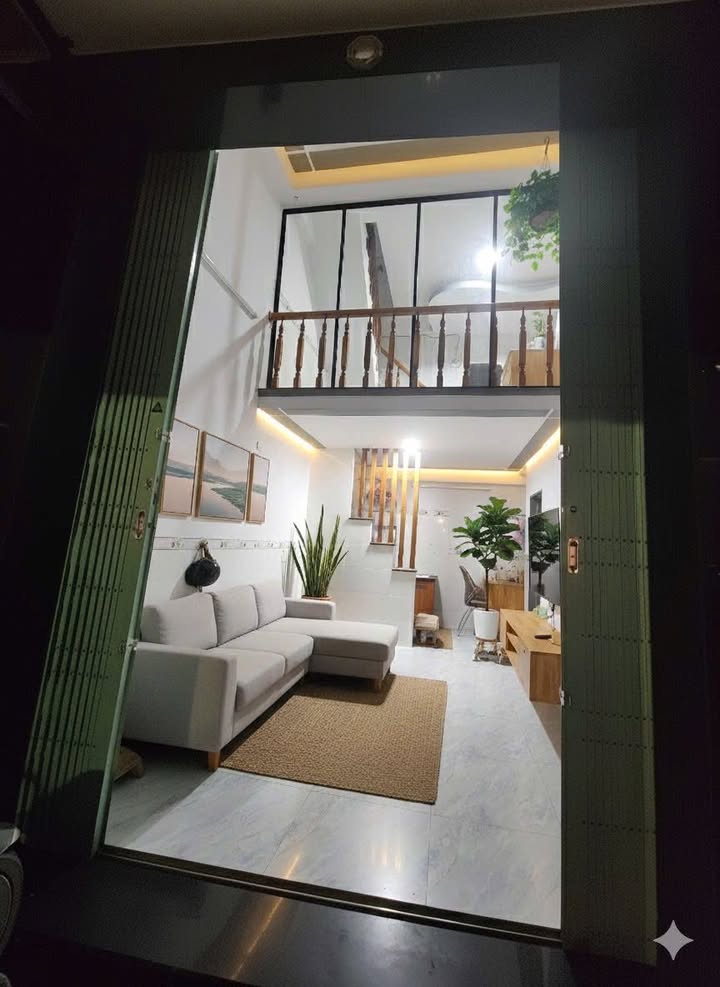 Thuê Nhà Mặt Tiền Hoa Lư 50m² Giá 4 Triệu - View Sông Hà Thanh Cực Thoáng!