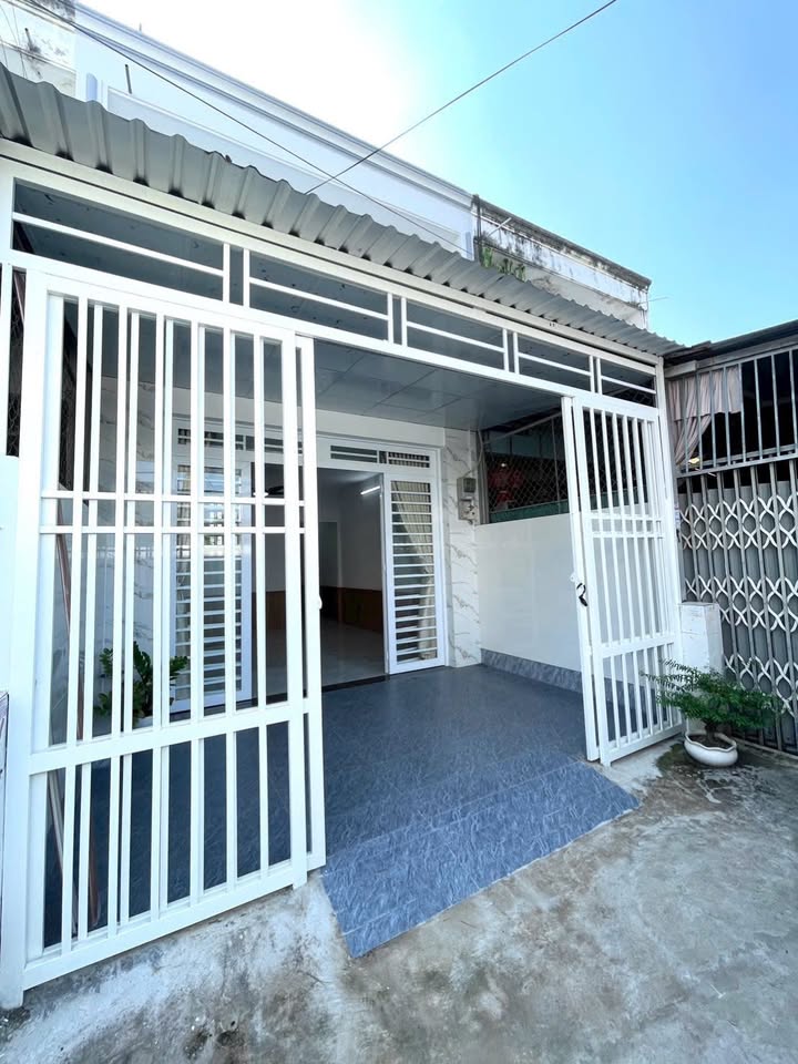 Nhà 1 Trệt 1 Lầu 62m² Gần Cầu Đôi, Mỹ Quý - Giá 1.3 Tỷ