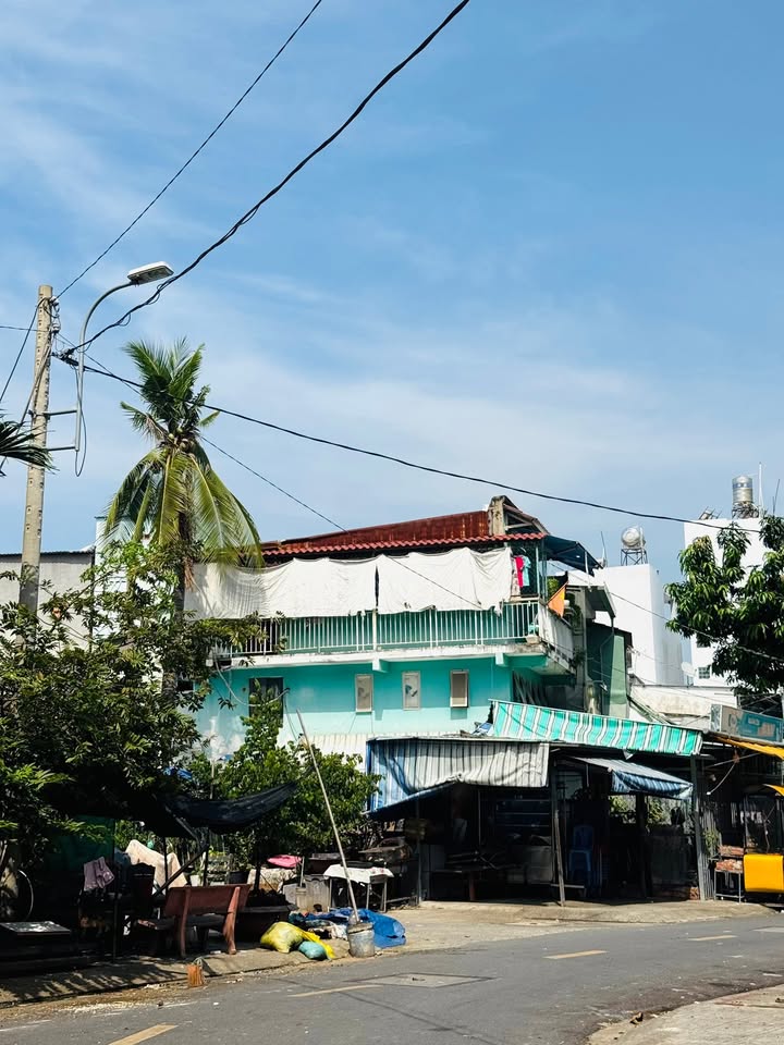 Nhà Phố Quận 4 114m² Đường Tải - Mặt tiền kinh doanh đắc địa!