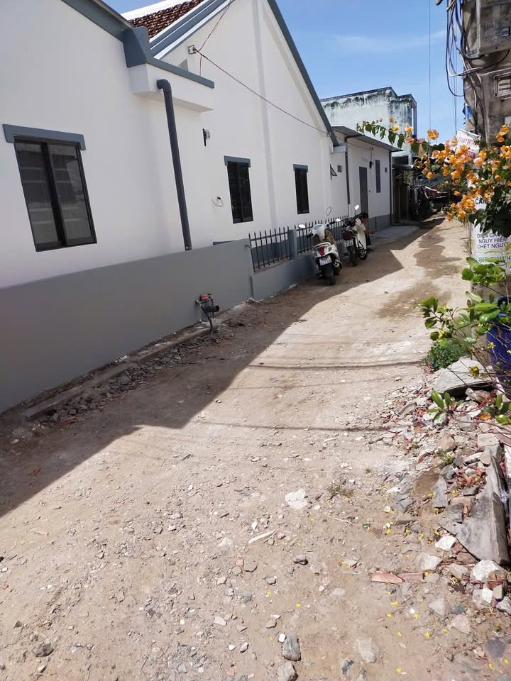 Nhà Cho Thuê Hẻm Lương Hòa, Trà Vinh - Giá 2.5 Triệu/Tháng