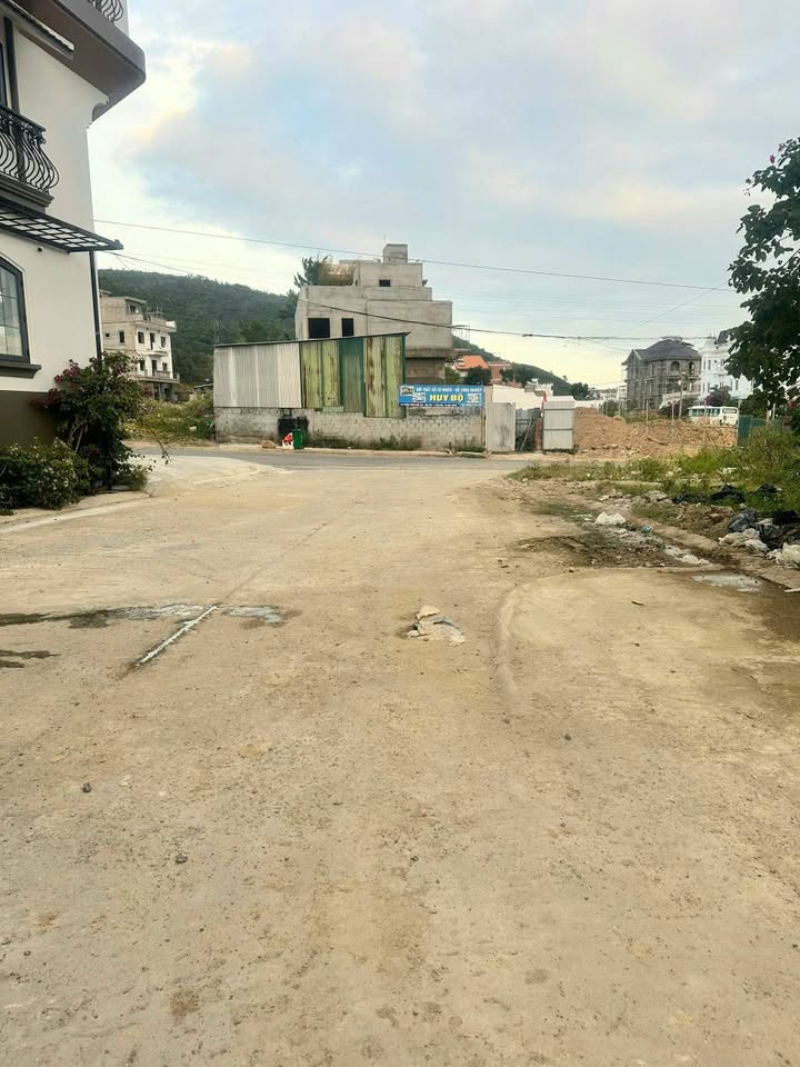 Bán Cặp 2 Lô Đất Liền Kề 140m² Hẻm Triệu Quốc Đạt, Vĩnh Hòa - Giá 8.68 Tỷ