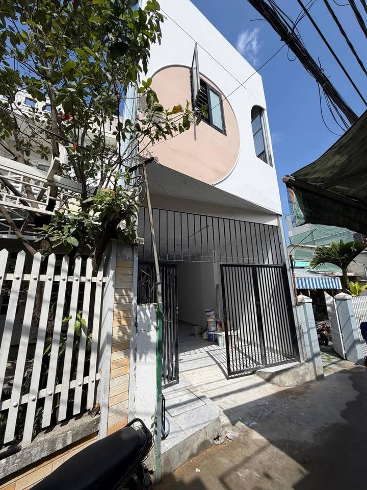 Cho thuê căn hộ 10 phòng 92m² Dũng Sỹ Thanh Khê - Dòng tiền 35 triệu/tháng