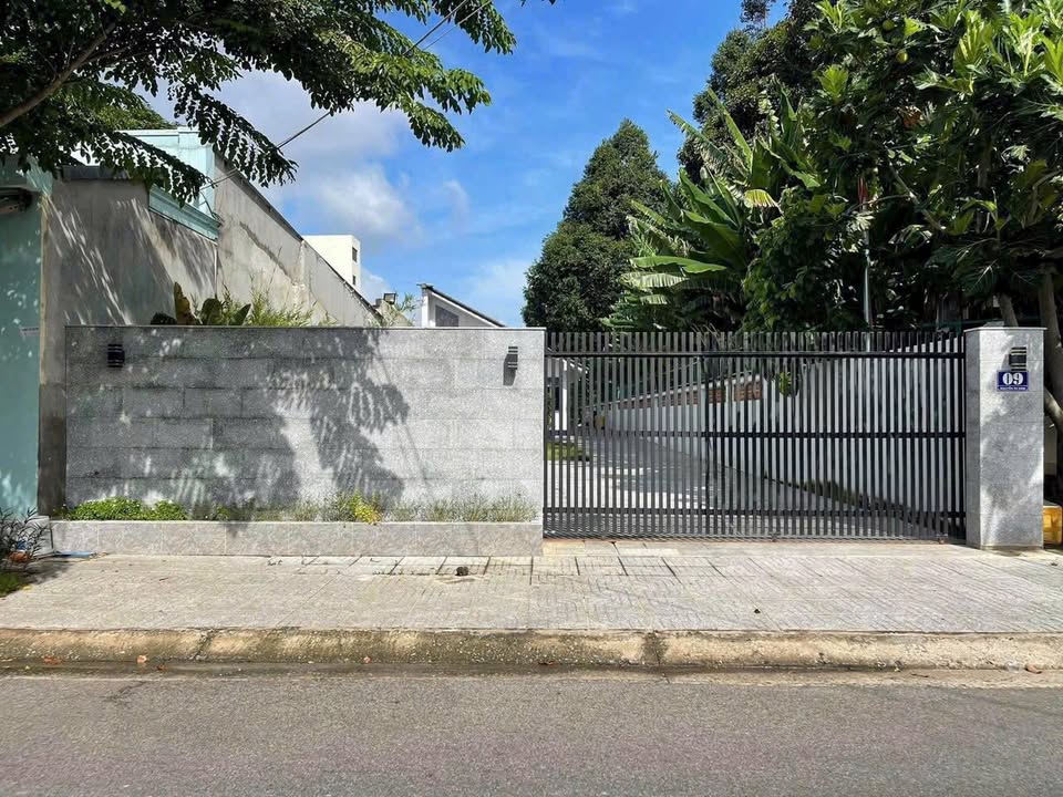 Bán Biệt Thự Nhà Vườn Nguyễn Thị Định Bà Rịa 2000m² - Vị Trí Đắc Địa