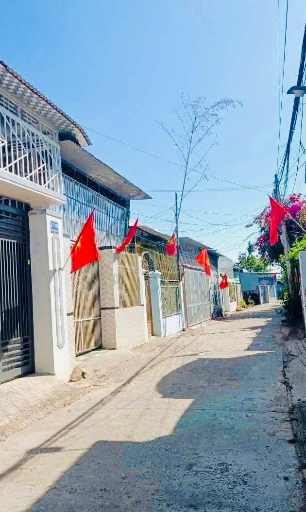 Đất nền 135m² Hẻm 67 Trần Văn Hai, Kon Tum - Sổ đỏ chính chủ!