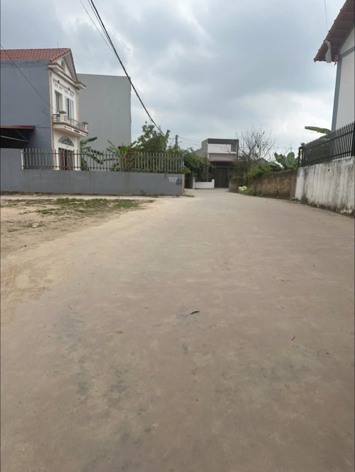 Đất nền Lãng Sơn, Yên Dũng 100m² chỉ 1.5 tỷ - Tiềm năng tăng giá!