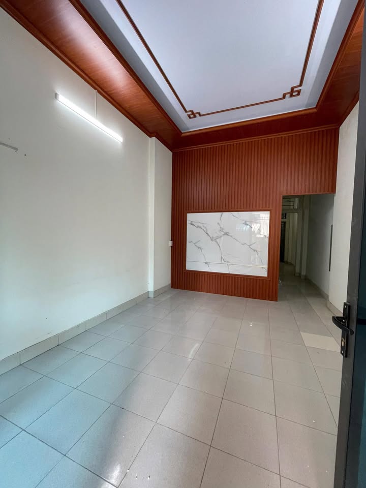 Nhà Phố 80m² Trung Tâm TP Bắc Ninh - Giá Hơn 2 Tỷ