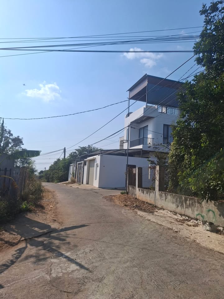 Đất nền góc 2 mặt tiền Tạ Quang Bửu, BMT - 95m² giá 850 triệu