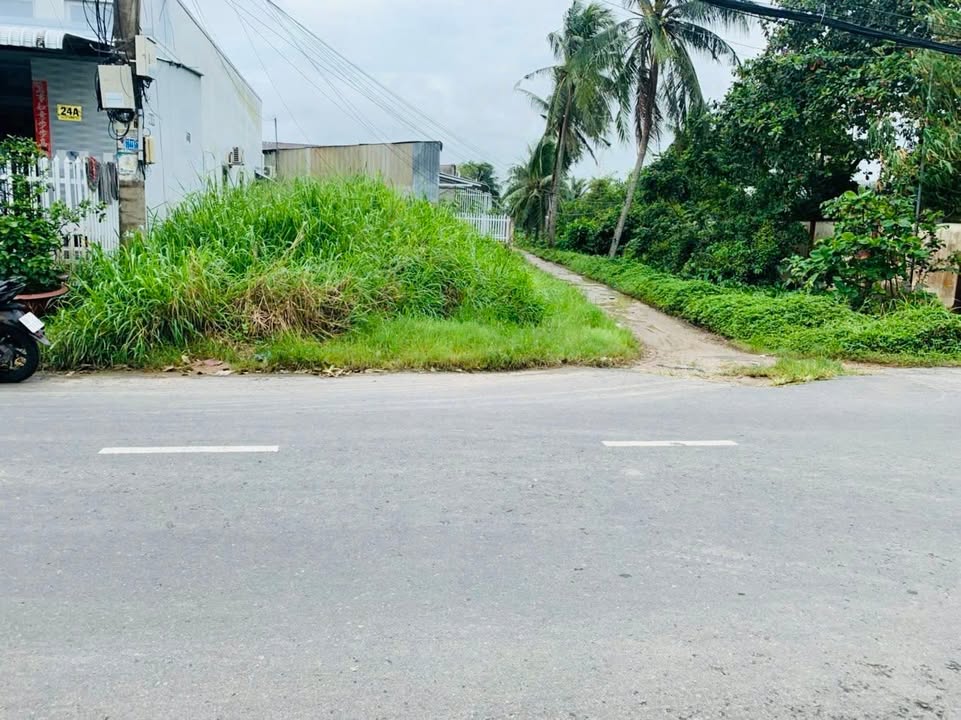 Đất mặt tiền Ngô Văn Sở Rạch Giá 144m² 25 tỷ - Sổ đỏ
