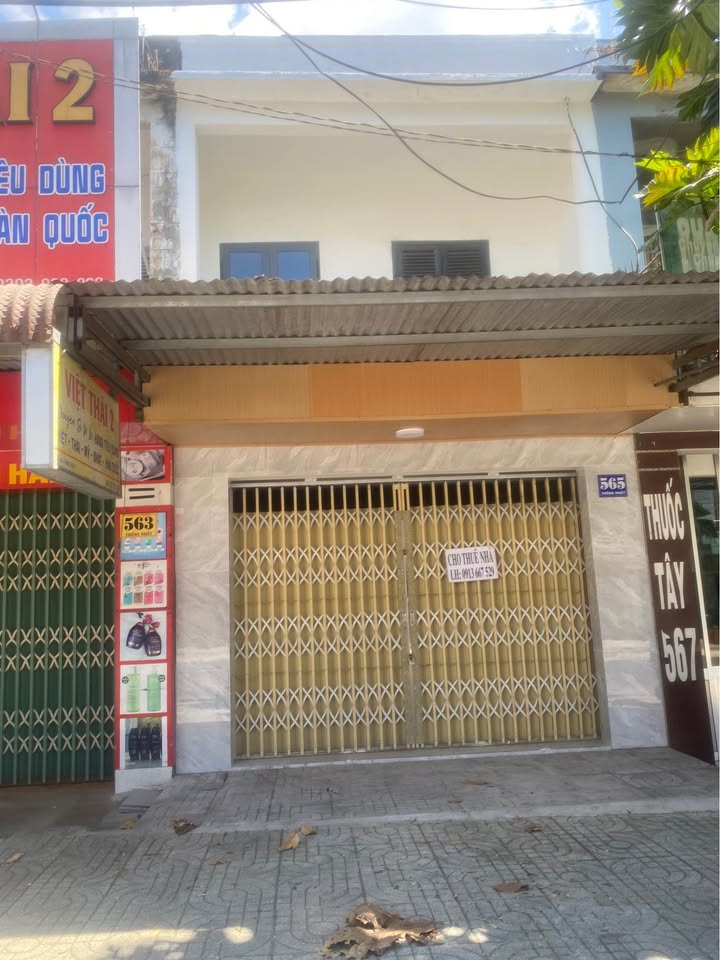 Nhà Cho Thuê Mặt Tiền Đường Thống Nhất, Đức Trọng - 72m², Kinh Doanh Tốt